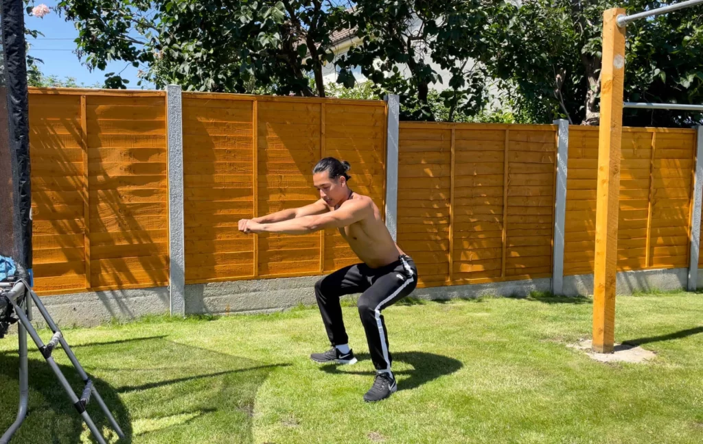 Bodyweight Squats vs. Lunges